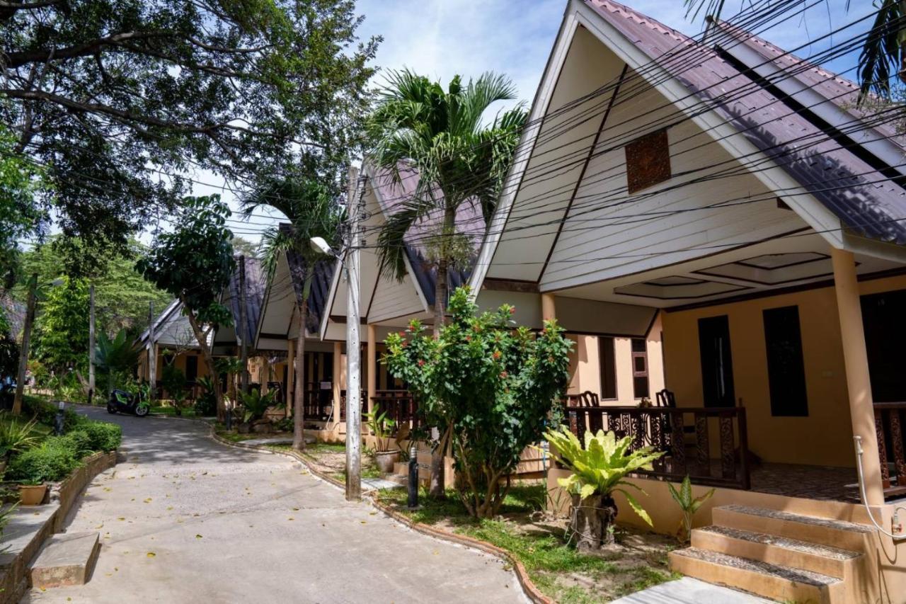 Tom Pizza Resort Koh Samet Exterior foto